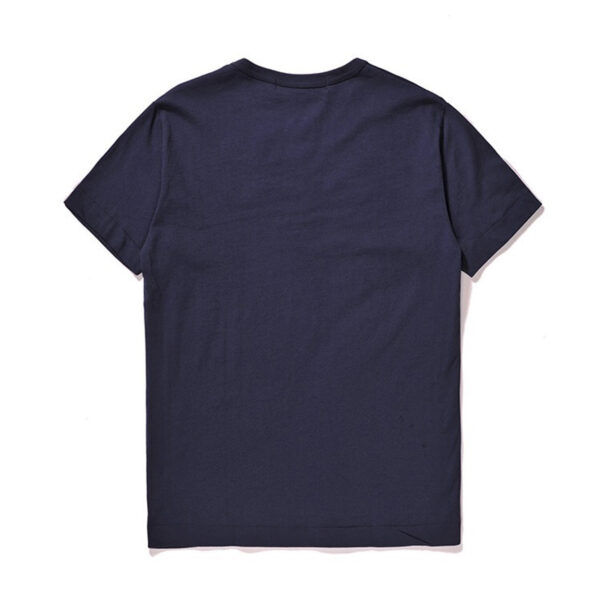 CAMISETA PLAY BASIC (AZUL) EMBLEMA VERMELHO - COMME DES GARÇONS - Imagem 4