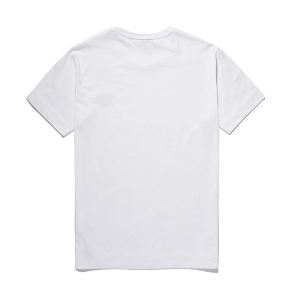 CAMISETA PLAY BASIC (BRANCO) EMBLEMA PRETO - COMME DES GARÇONS - Imagem 4